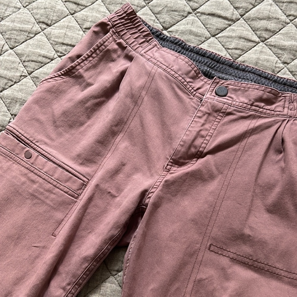 Mountain Hardware Women’s Climbing/Hiking Pants